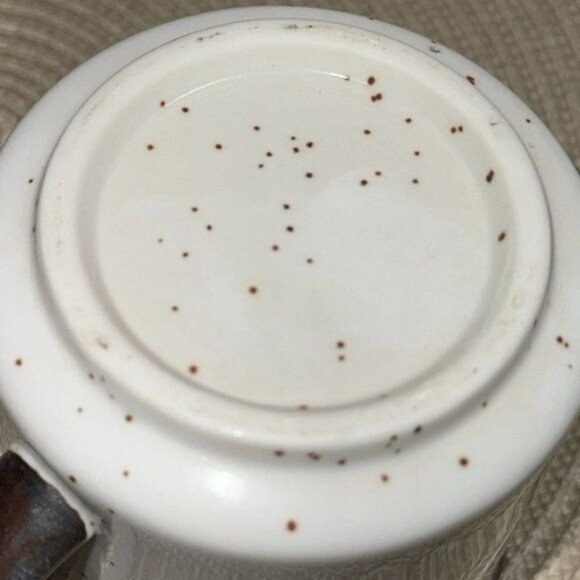 Vintage Ceramic Bunny Inside Speckled Coffee Mug - Picture 5 of 7